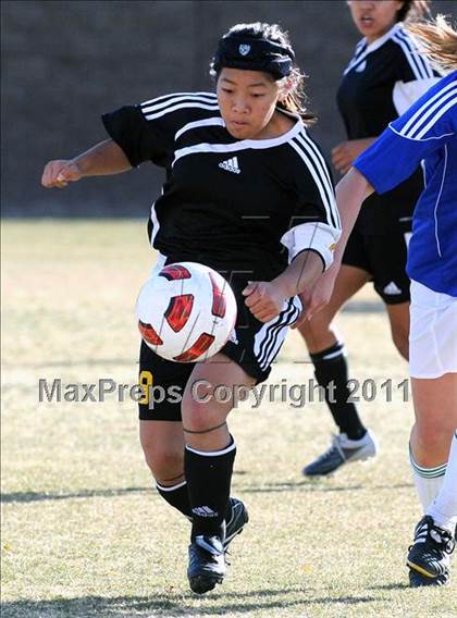 Thumbnail 2 in Green Valley vs. Clark (Las Vegas Kickoff) photogallery.