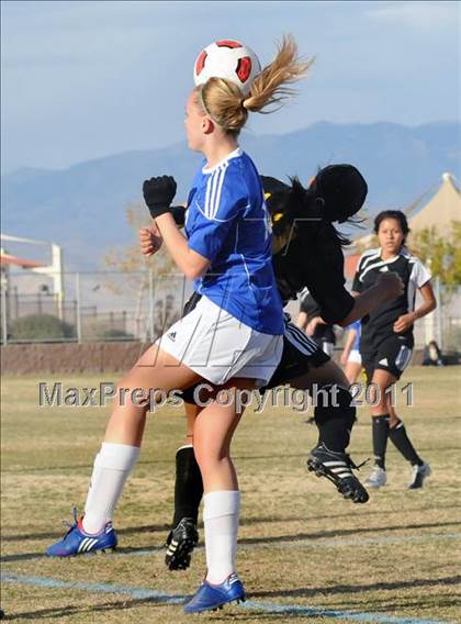 Thumbnail 1 in Green Valley vs. Clark (Las Vegas Kickoff) photogallery.