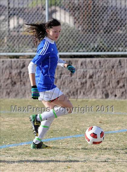 Thumbnail 1 in Green Valley vs. Clark (Las Vegas Kickoff) photogallery.