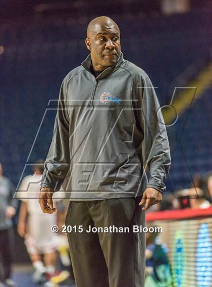 Thumbnail 1 in Hillhouse vs Bridgeport Central (MLK Classic) photogallery.