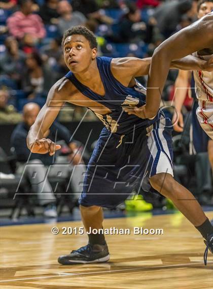 Thumbnail 3 in Hillhouse vs Bridgeport Central (MLK Classic) photogallery.