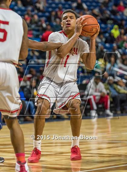 Thumbnail 1 in Hillhouse vs Bridgeport Central (MLK Classic) photogallery.