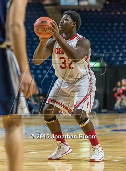 Thumbnail 2 in Hillhouse vs Bridgeport Central (MLK Classic) photogallery.