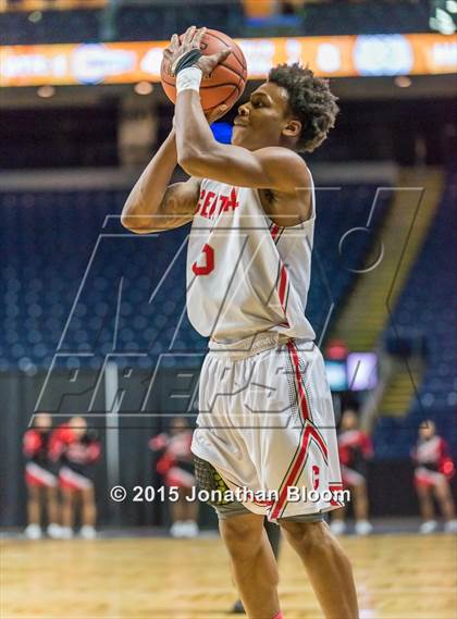 Thumbnail 1 in Hillhouse vs Bridgeport Central (MLK Classic) photogallery.