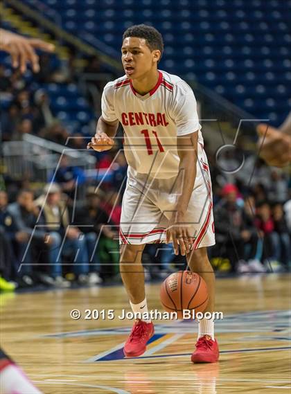 Thumbnail 1 in Hillhouse vs Bridgeport Central (MLK Classic) photogallery.