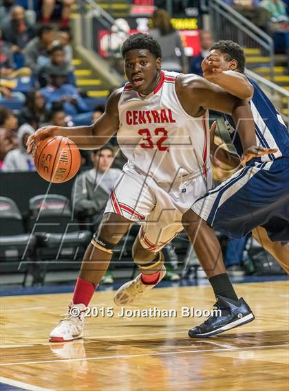 Thumbnail 1 in Hillhouse vs Bridgeport Central (MLK Classic) photogallery.