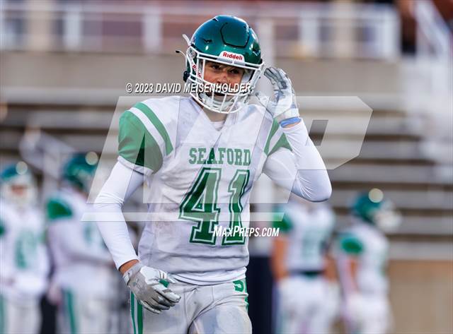 Photo 7 in the Bayport-Blue Point vs. Seaford (NYSPHSAA Division IV ...