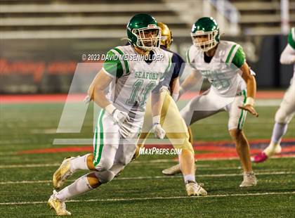 Thumbnail 1 in Bayport-Blue Point vs. Seaford (NYSPHSAA Division IV Final) photogallery.