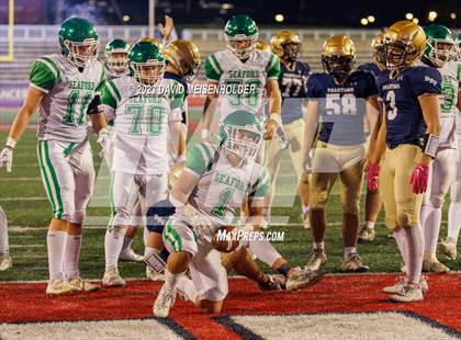 Thumbnail 1 in Bayport-Blue Point vs. Seaford (NYSPHSAA Division IV Final) photogallery.