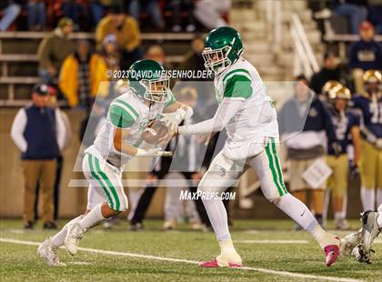 Thumbnail 1 in Bayport-Blue Point vs. Seaford (NYSPHSAA Division IV Final) photogallery.