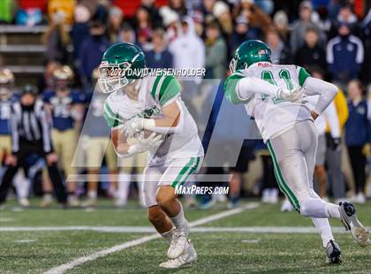 Thumbnail 1 in Bayport-Blue Point vs. Seaford (NYSPHSAA Division IV Final) photogallery.