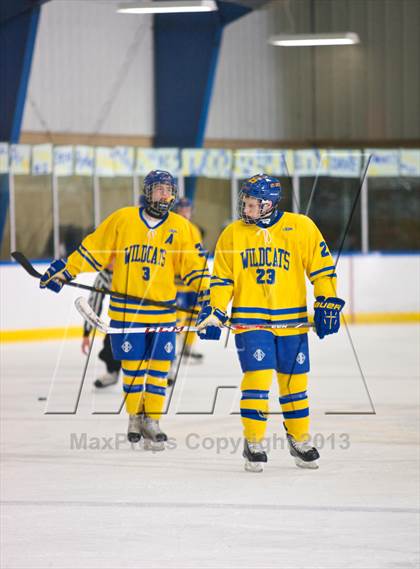 Thumbnail 1 in West Genesee vs Fayetteville-Manlius photogallery.