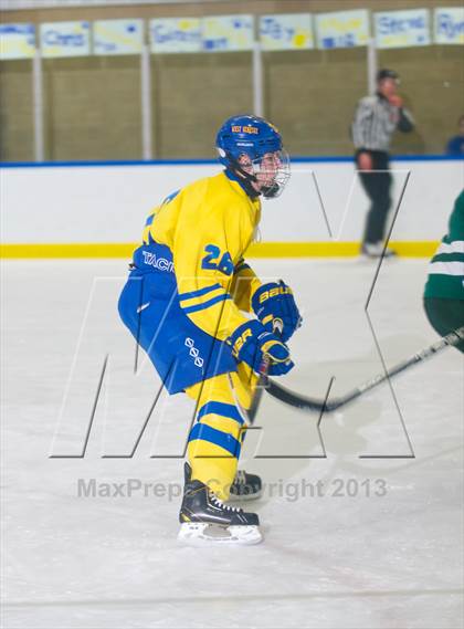 Thumbnail 3 in West Genesee vs Fayetteville-Manlius photogallery.