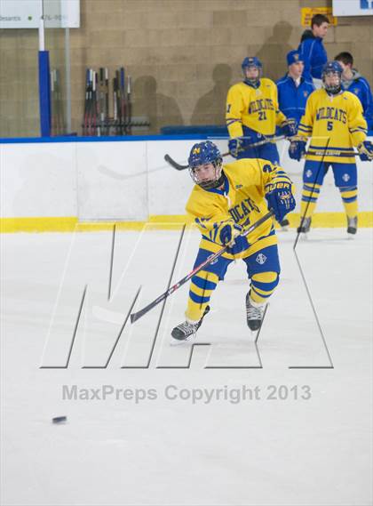 Thumbnail 2 in West Genesee vs Fayetteville-Manlius photogallery.