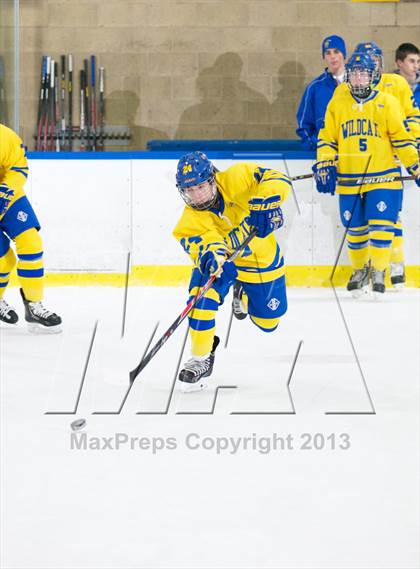 Thumbnail 1 in West Genesee vs Fayetteville-Manlius photogallery.