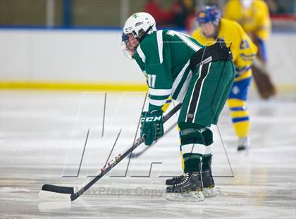 Thumbnail 2 in West Genesee vs Fayetteville-Manlius photogallery.