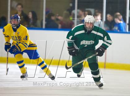 Thumbnail 3 in West Genesee vs Fayetteville-Manlius photogallery.