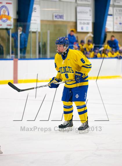 Thumbnail 2 in West Genesee vs Fayetteville-Manlius photogallery.