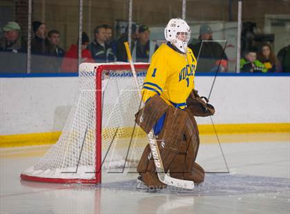 Thumbnail 2 in West Genesee vs Fayetteville-Manlius photogallery.