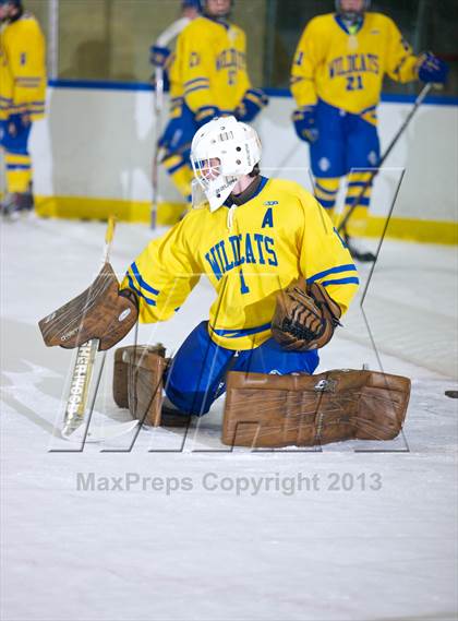 Thumbnail 2 in West Genesee vs Fayetteville-Manlius photogallery.
