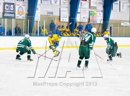 Thumbnail 3 in West Genesee vs Fayetteville-Manlius photogallery.
