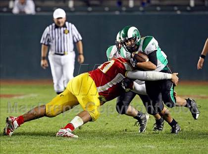 Thumbnail 1 in St. Mary's vs. Cathedral (CIF State D2 Final) photogallery.
