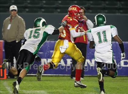Thumbnail 3 in St. Mary's vs. Cathedral (CIF State D2 Final) photogallery.