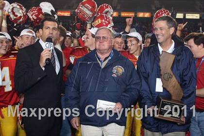 Thumbnail 1 in St. Mary's vs. Cathedral (CIF State D2 Final) photogallery.