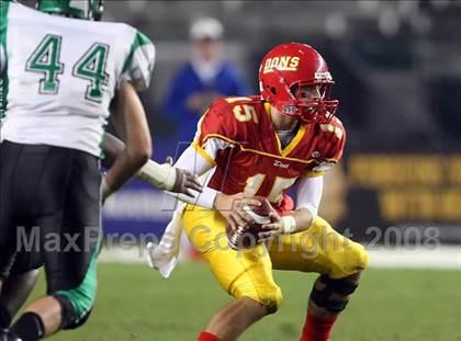 Thumbnail 2 in St. Mary's vs. Cathedral (CIF State D2 Final) photogallery.