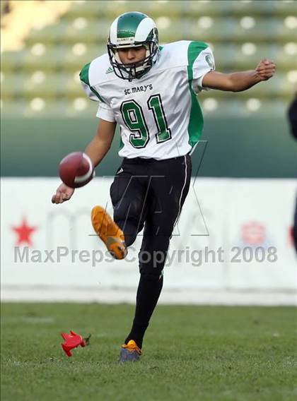 Thumbnail 2 in St. Mary's vs. Cathedral (CIF State D2 Final) photogallery.