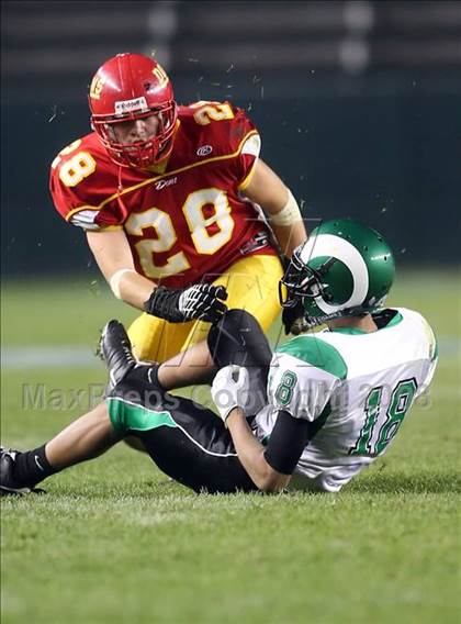 Thumbnail 2 in St. Mary's vs. Cathedral (CIF State D2 Final) photogallery.