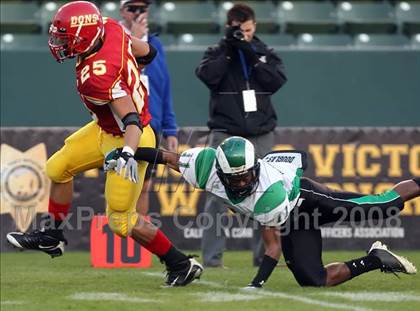 Thumbnail 1 in St. Mary's vs. Cathedral (CIF State D2 Final) photogallery.