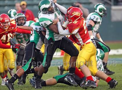 Thumbnail 1 in St. Mary's vs. Cathedral (CIF State D2 Final) photogallery.