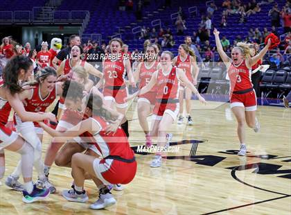 Thumbnail 3 in Fairfield vs. Holliday (UIL 3A Basketball State Final) photogallery.