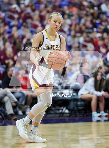 Thumbnail 1 in Fairfield vs. Holliday (UIL 3A Basketball State Final) photogallery.