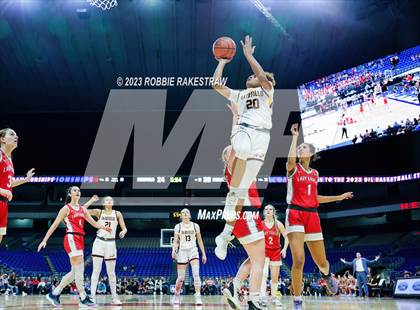 Thumbnail 1 in Fairfield vs. Holliday (UIL 3A Basketball State Final) photogallery.