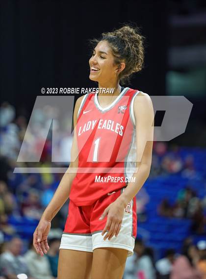 Thumbnail 3 in Fairfield vs. Holliday (UIL 3A Basketball State Final) photogallery.