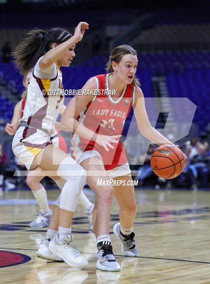 Thumbnail 3 in Fairfield vs. Holliday (UIL 3A Basketball State Final) photogallery.
