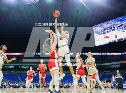 Thumbnail 1 in Fairfield vs. Holliday (UIL 3A Basketball State Final) photogallery.