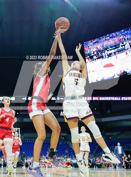 Thumbnail 2 in Fairfield vs. Holliday (UIL 3A Basketball State Final) photogallery.