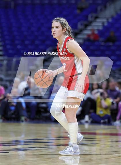 Thumbnail 2 in Fairfield vs. Holliday (UIL 3A Basketball State Final) photogallery.