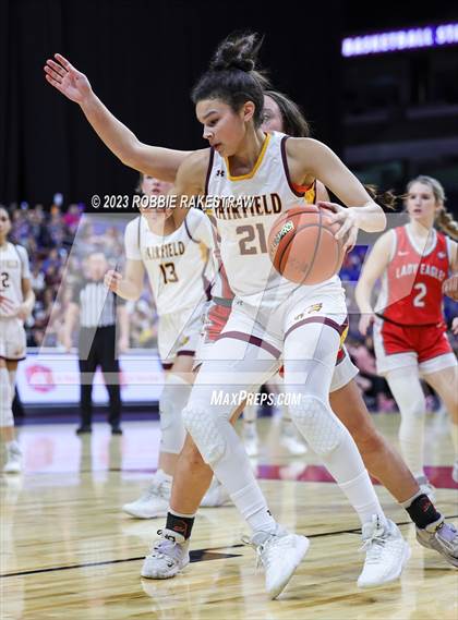 Thumbnail 2 in Fairfield vs. Holliday (UIL 3A Basketball State Final) photogallery.