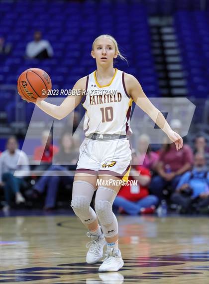 Thumbnail 2 in Fairfield vs. Holliday (UIL 3A Basketball State Final) photogallery.