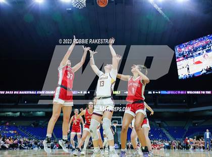 Thumbnail 1 in Fairfield vs. Holliday (UIL 3A Basketball State Final) photogallery.