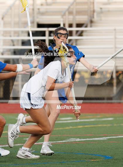 Thumbnail 2 in Darien @ Wilton (FCIAC Semi finals) photogallery.