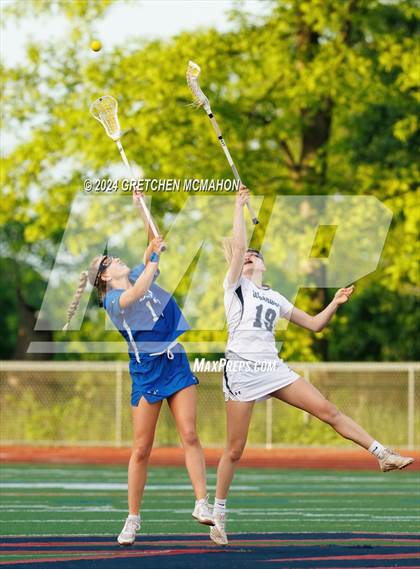 Thumbnail 1 in Darien @ Wilton (FCIAC Semi finals) photogallery.