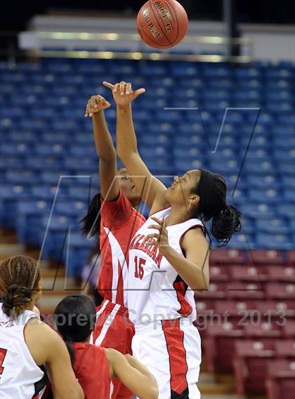 Thumbnail 3 in Serra vs. Salesian (CIF State D4 Final) photogallery.
