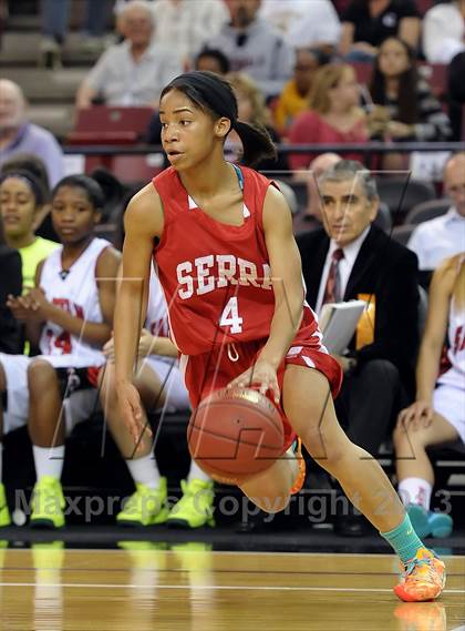 Thumbnail 2 in Serra vs. Salesian (CIF State D4 Final) photogallery.