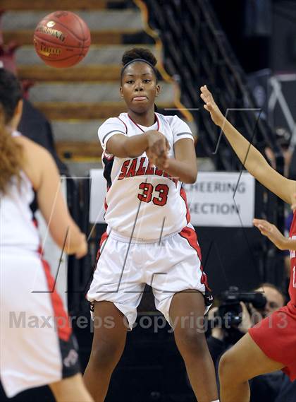 Thumbnail 2 in Serra vs. Salesian (CIF State D4 Final) photogallery.