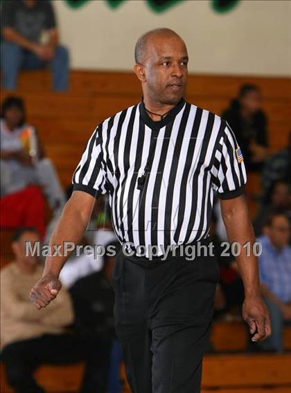 Thumbnail 1 in Etiwanda vs. Centennial (Pangos Dream Classic) photogallery.